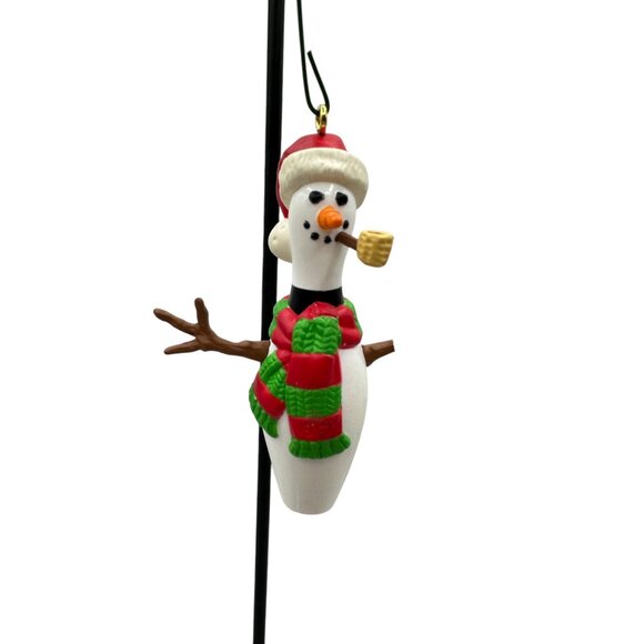 Vintage Hallmark 1997 Keepsake Ornament Snow Bowling Pin Snowman QX6395 - Picture 3 of 8